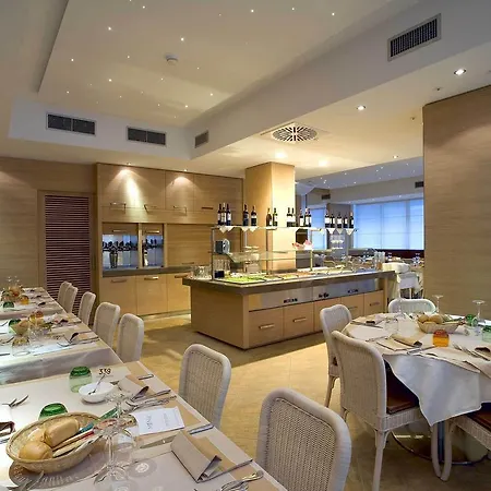 فندق Katja 4*