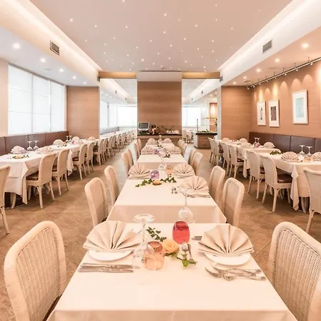 Hotel Katja 4*