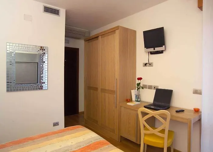 Katja Ξενοδοχείο Μπιμπιόνε